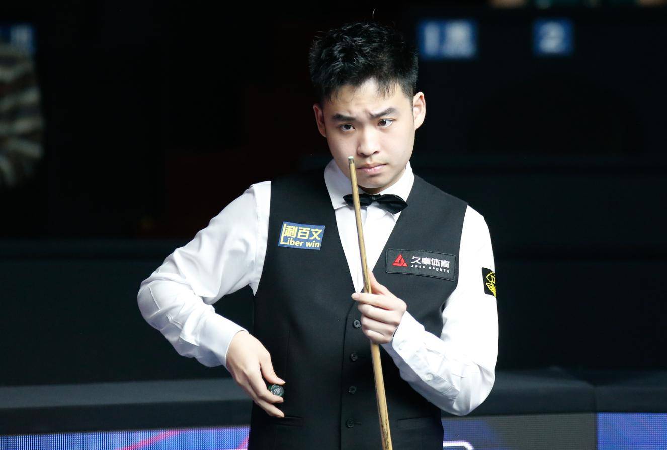 三人配合的 三人配合的